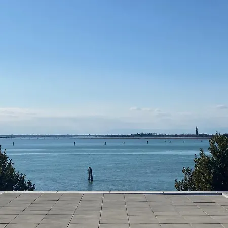 Laguna - Terrazza Panoramica Apartment *